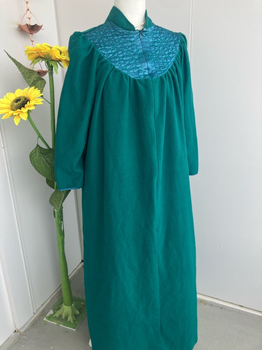 Vintage 80s Forest Green and Blue Quilted Floral Collar Fleece Maxi Nightgown